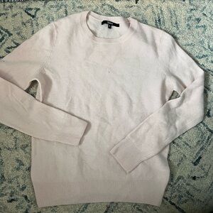 Light pink 100% cashmere sweater S with slight little mark in front